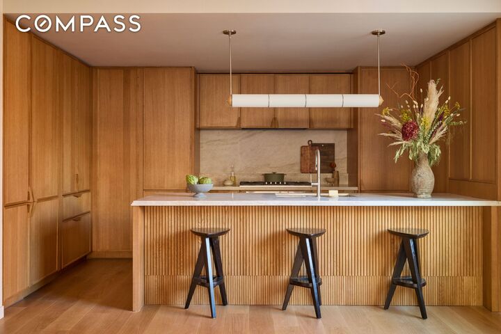 Property Photo: 323 Bergen Street Ph706e NY 11217