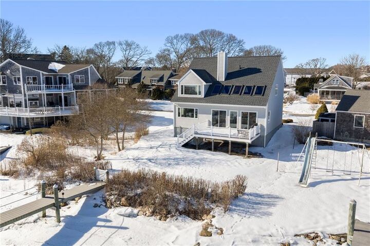 Property Photo:  62 Flint Stone Road  RI 02882 