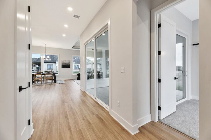 Property Photo:  832 N Speyside Cir  KS 67002 