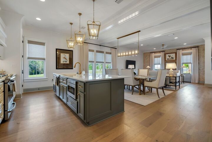 Property Photo:  3012 Gentilly Street  FL 32312 