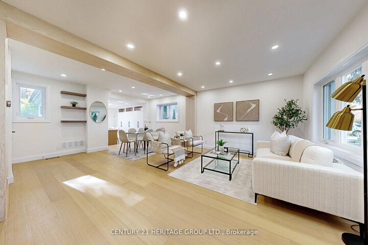 Property Photo: 547 Melrose Avenue ON M5M 2A4