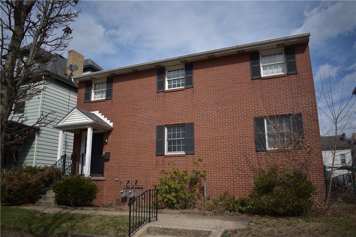 Property Photo:  115 1st St 1  PA 15215 