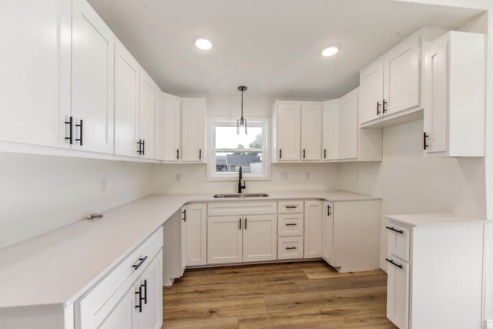 Property Photo:  3916 Benton Dr  LA 70343 