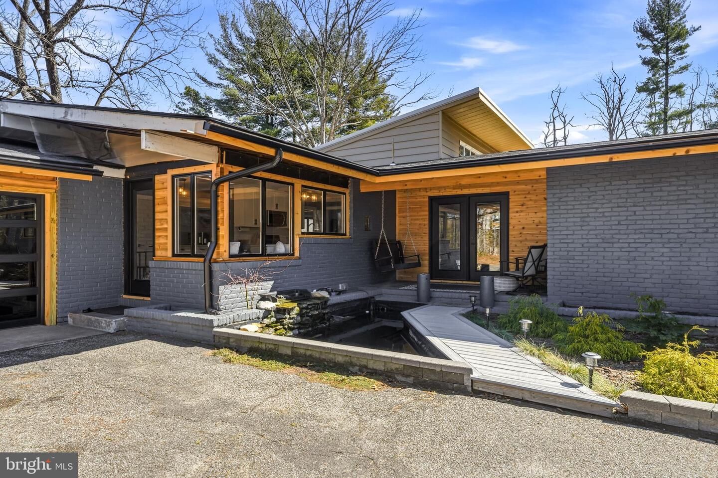 Property Photo:  1528 E Malaga Road  NJ 08094 