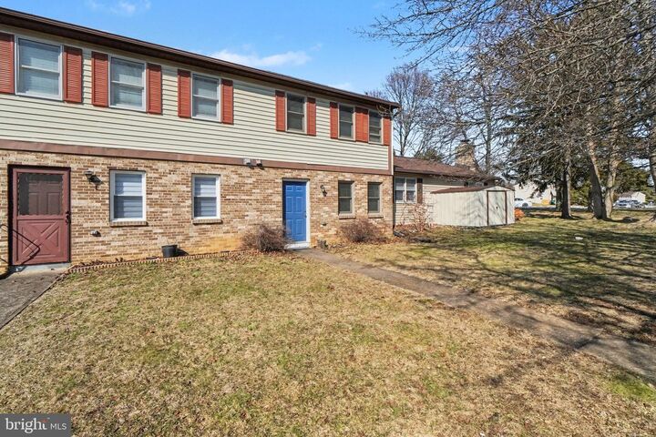 Property Photo:  6903 Salem Park Circle  PA 17050 