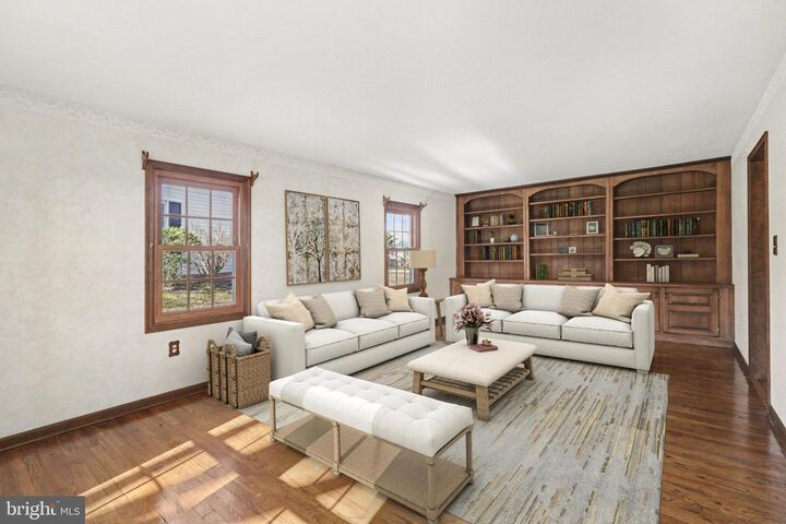 Property Photo:  2 Plymouth Circle  PA 17033 