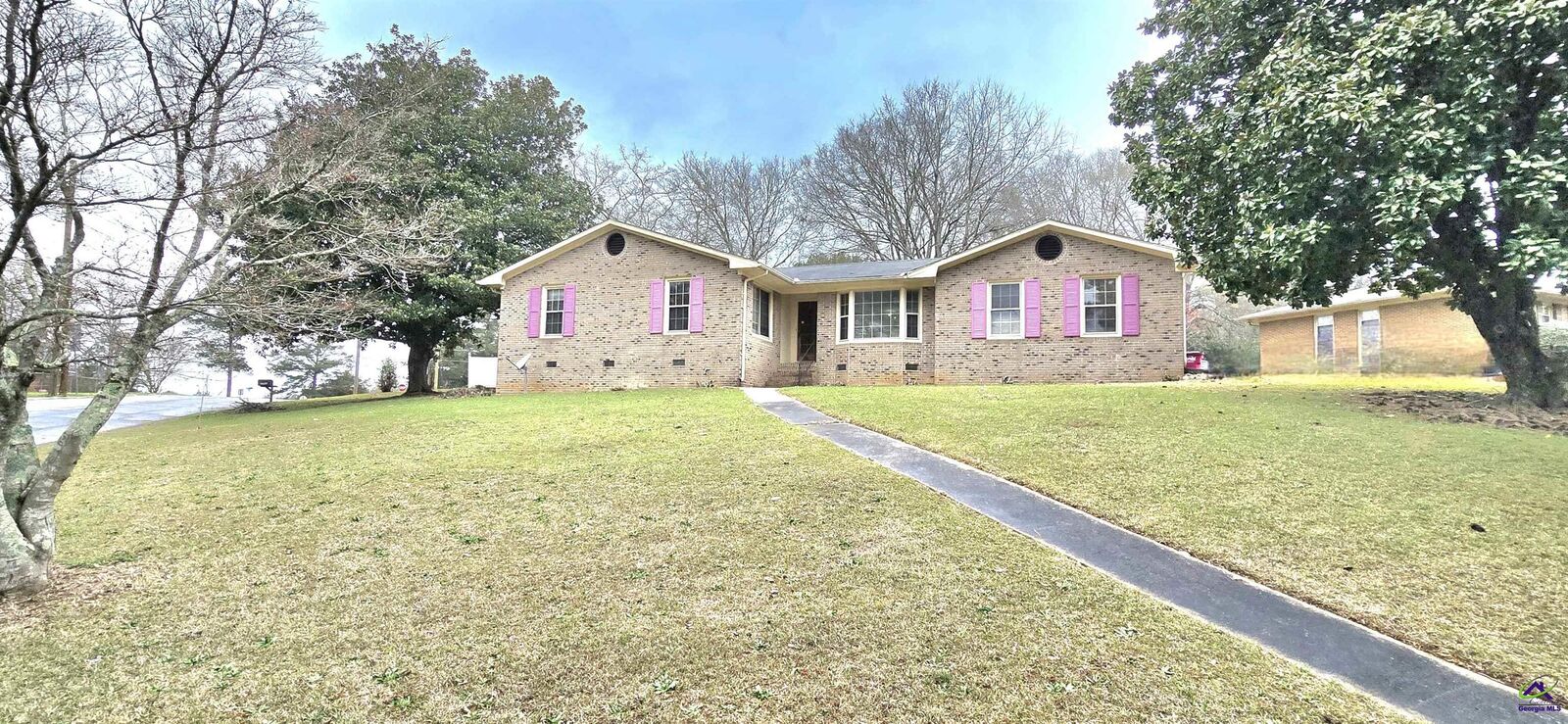 Property Photo: 2504 Bedford Place GA 31211