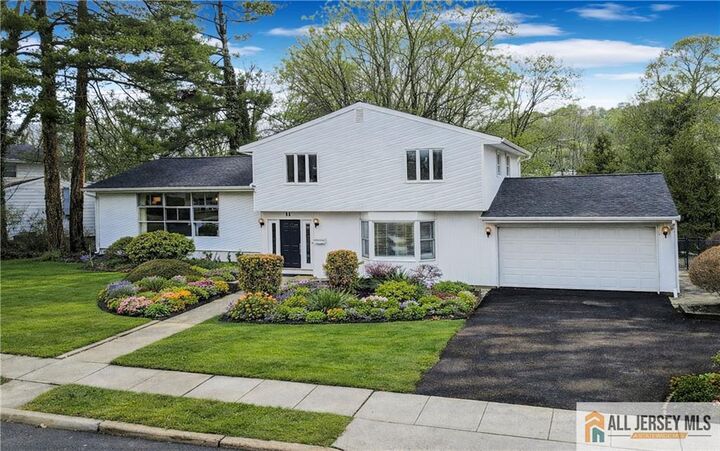 Property Photo:  11 Agate Road  NJ 08816 