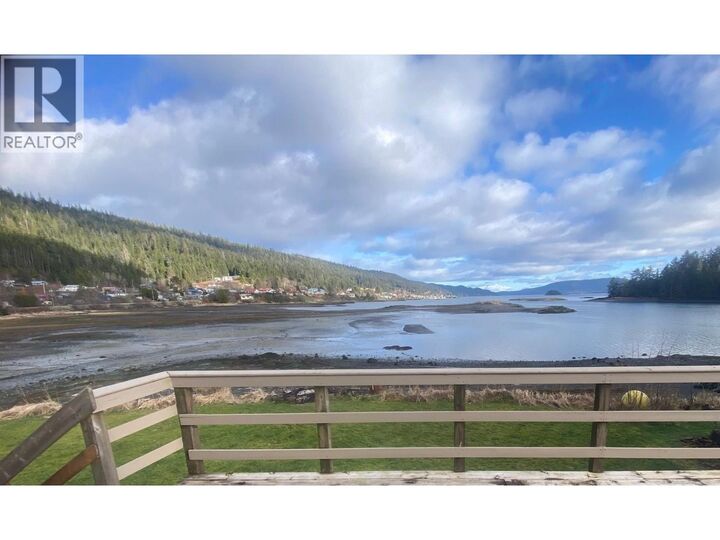 Property Photo: 614 5th Avenue BC V0T 1S0