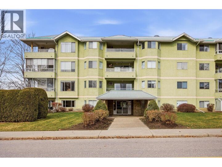 780 Houghton Road 406 — photo 1