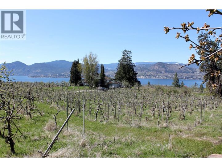 Property Photo:  4789 Naramata Road  BC V0H 1N1 
