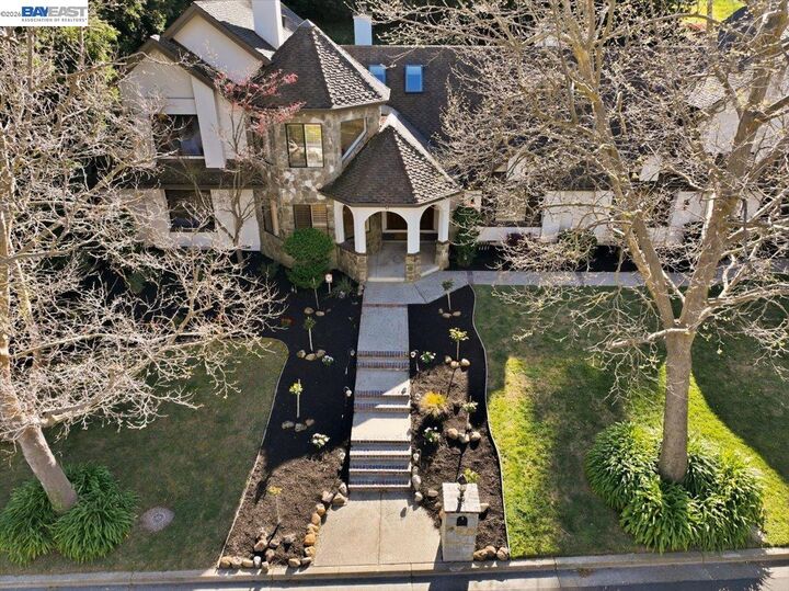 Property Photo:  5212 Blackhawk Dr  CA 94506 