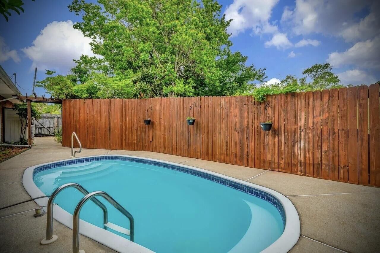 Property Photo:  6020 Toulouse Street  FL 32563 