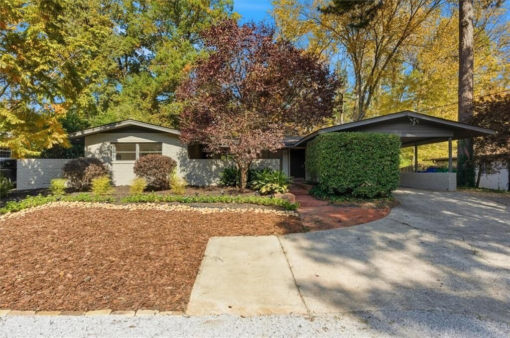 Property Photo: 1470 Lavista Road NE GA 30324