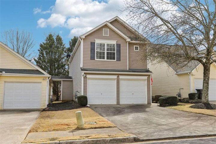 Property Photo: 5520 Mountain Top Place GA 30041