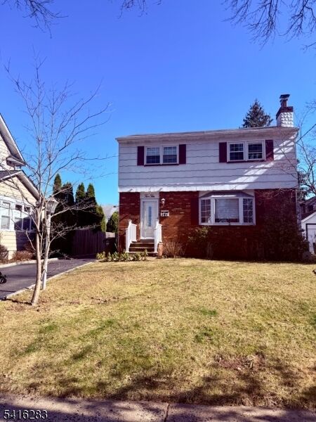 Property Photo:  210 Burns Way  NJ 07023 