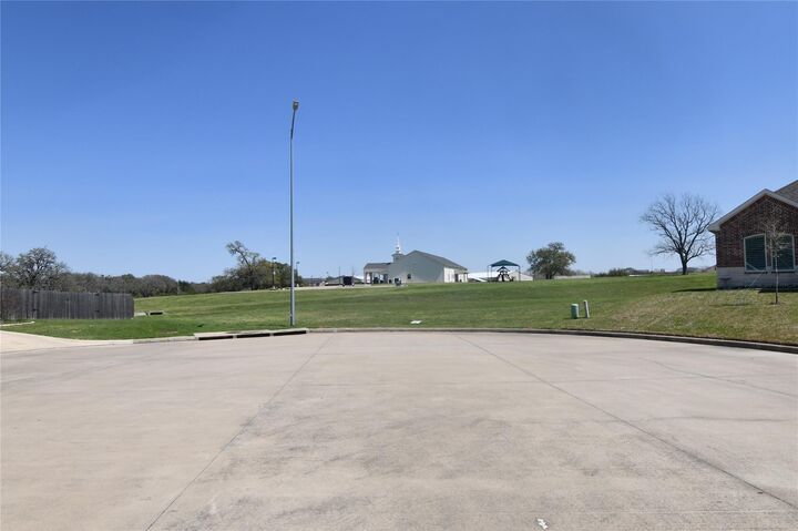 Property Photo:  1701 Twin Oaks Circle  TX 77833 