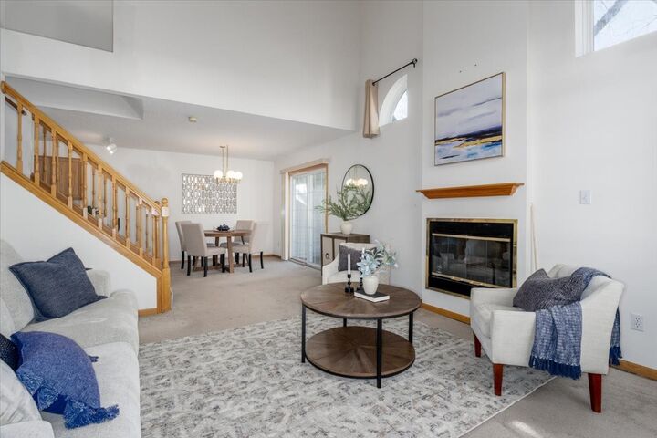 Property Photo:  2217 Grand Avenue 2  IA 50265 