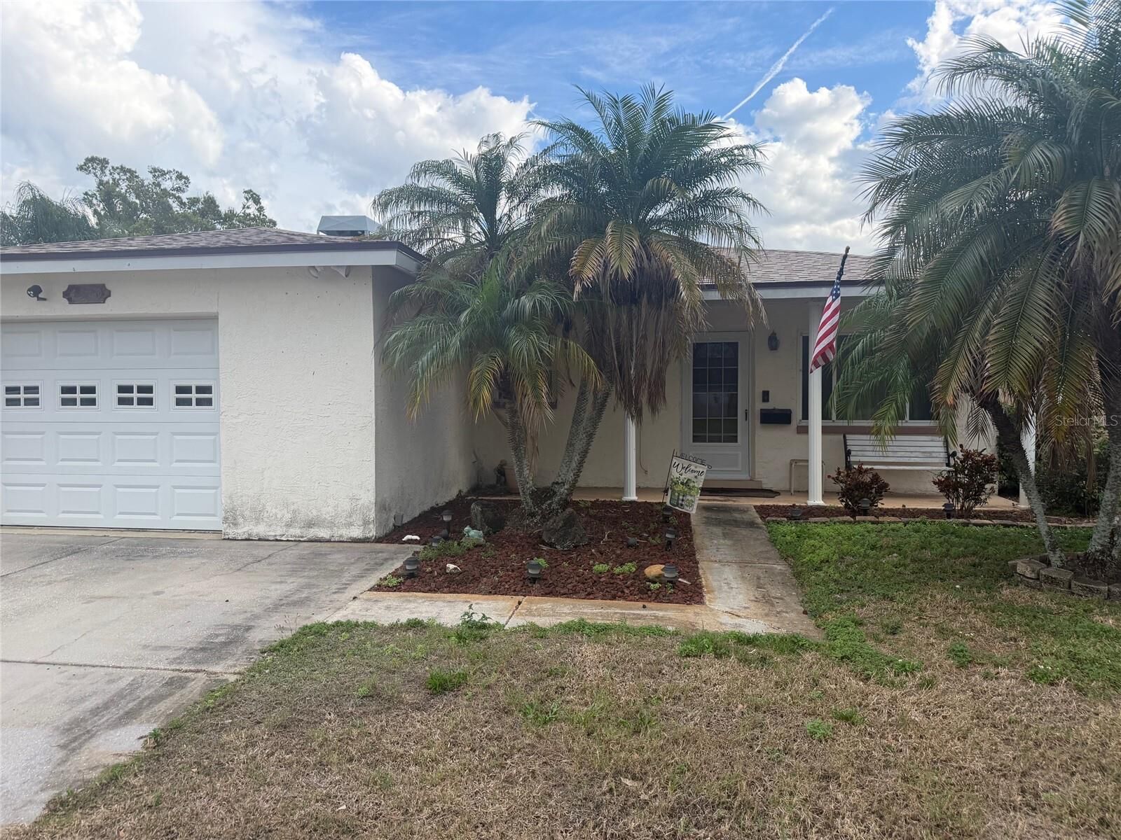 Property Photo:  4510 67th Avenue N  FL 33781 
