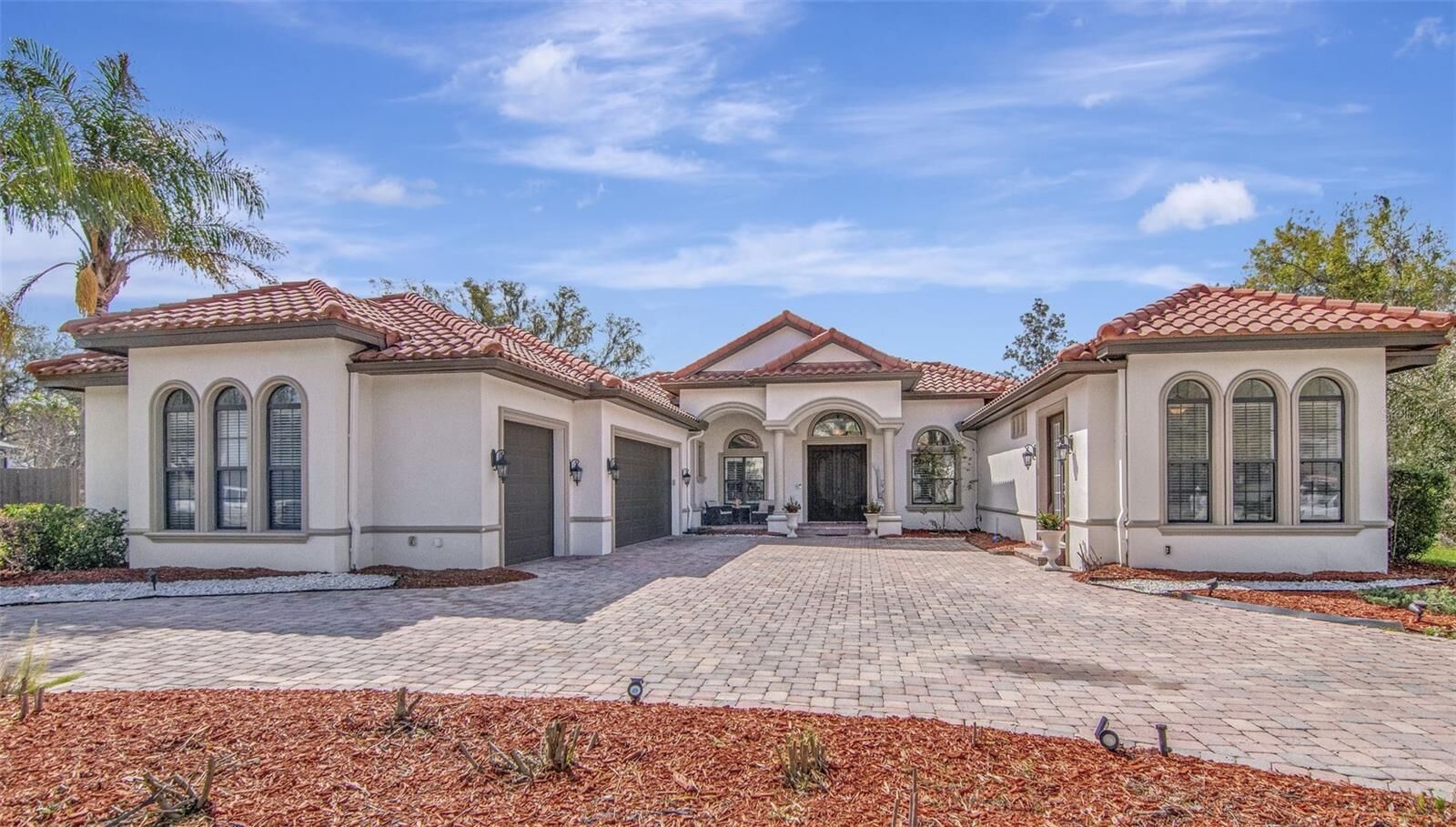 Property Photo:  1022 Emerald Creek Drive  FL 33596 