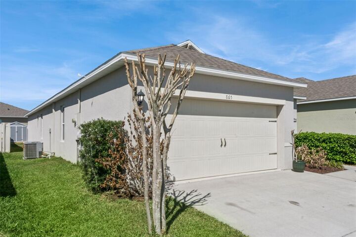 Property Photo:  865 Gunnison Drive  FL 32763 