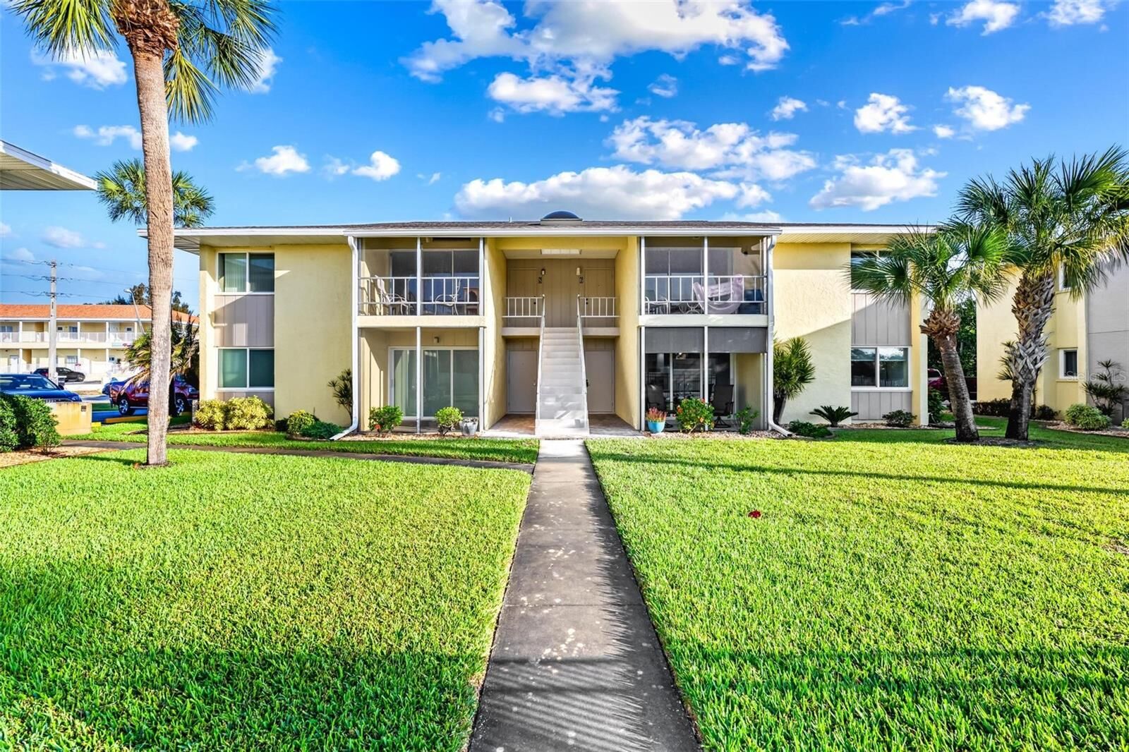 Property Photo:  101 Louella Lane 5  FL 34275 