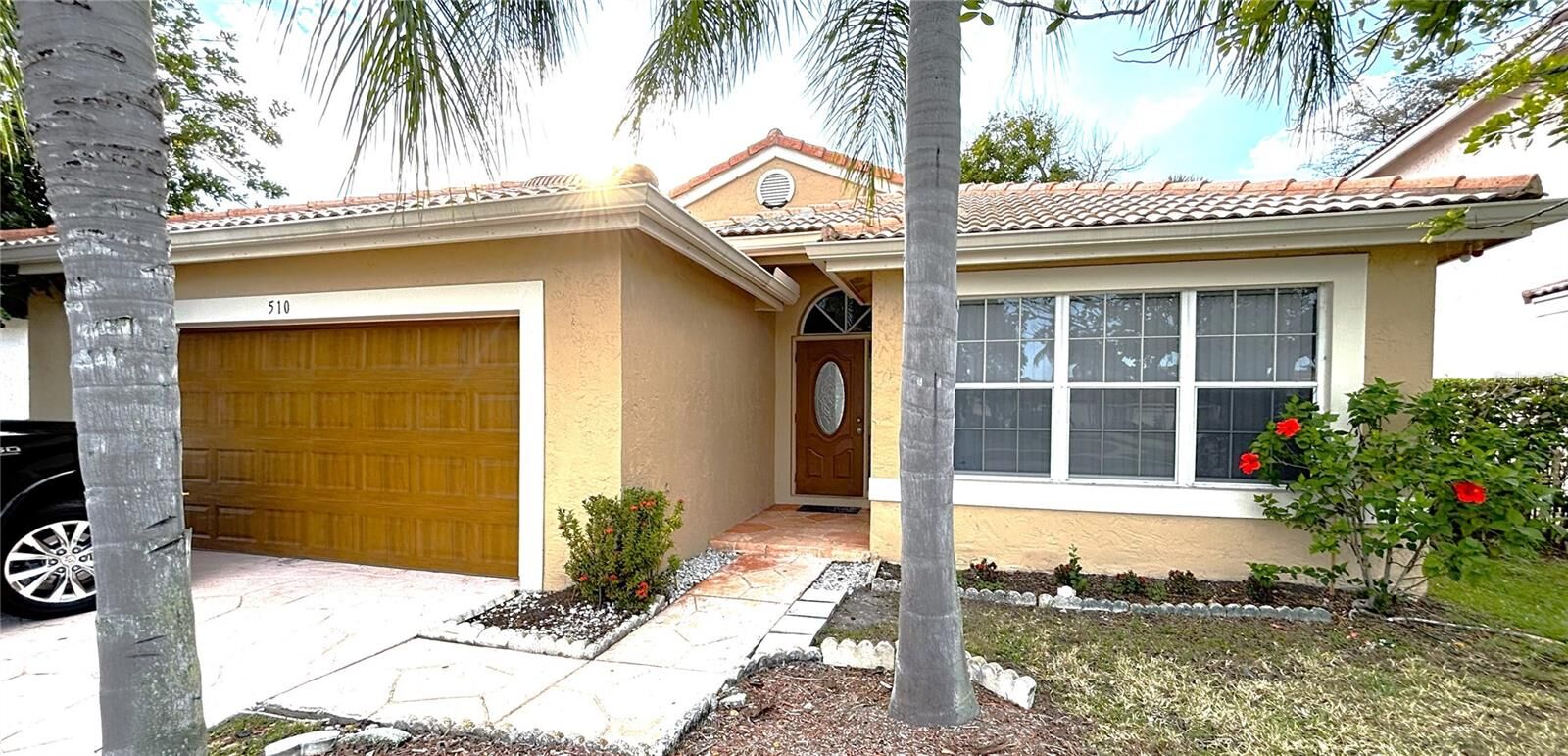 Property Photo:  510 SW 181st Way  FL 33029 