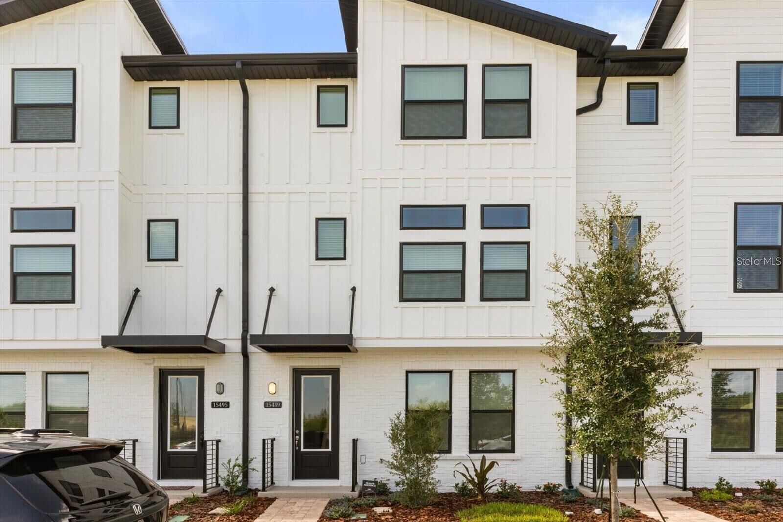 Property Photo:  15489 Hamlin Park Drive  FL 34787 