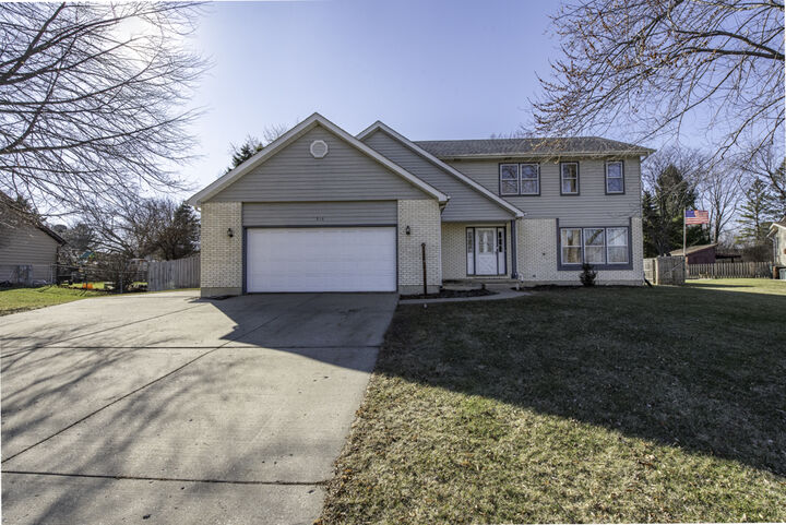 Property Photo:  514 Judith Court  IL 60096 