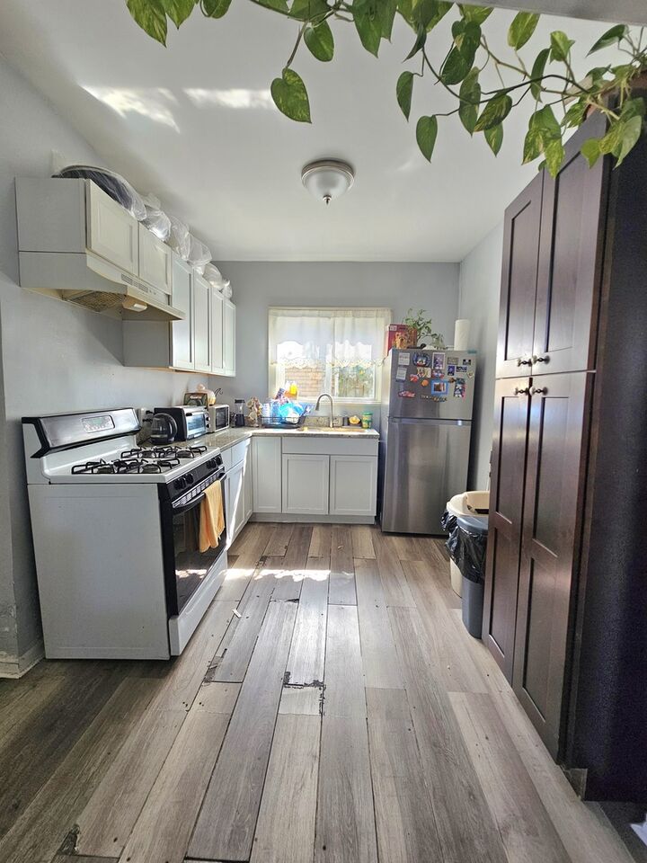 Property Photo:  5635 S California Avenue  IL 60629 