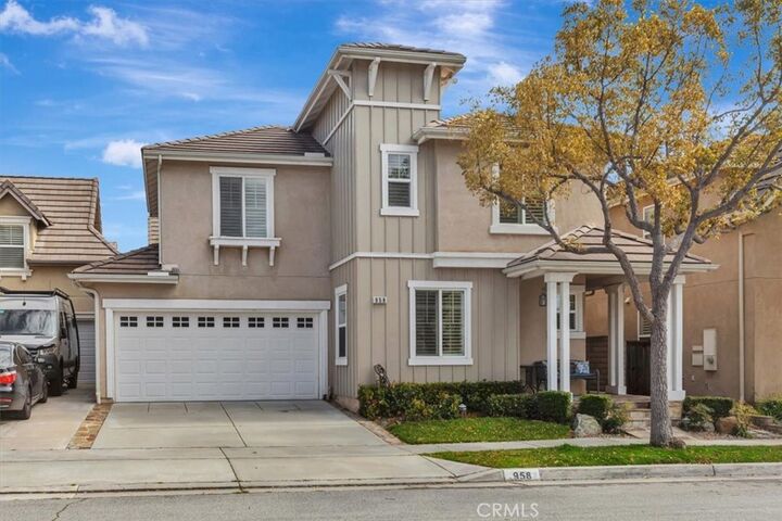 Property Photo:  958 Baxter  CA 92821 