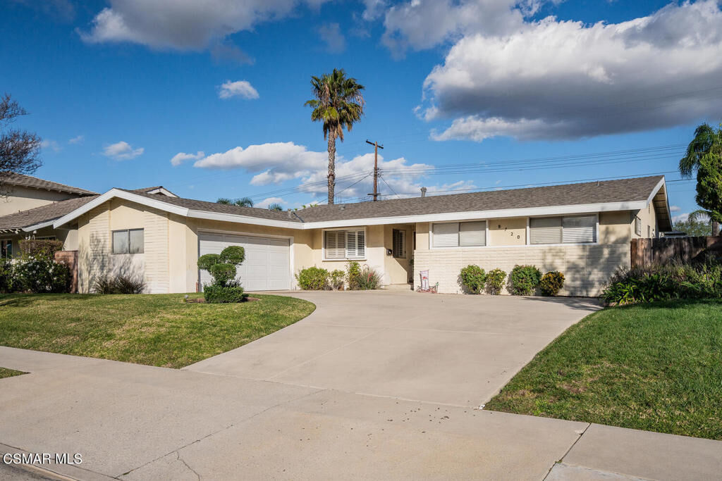 Property Photo:  9720 Sophia Avenue  CA 91343 