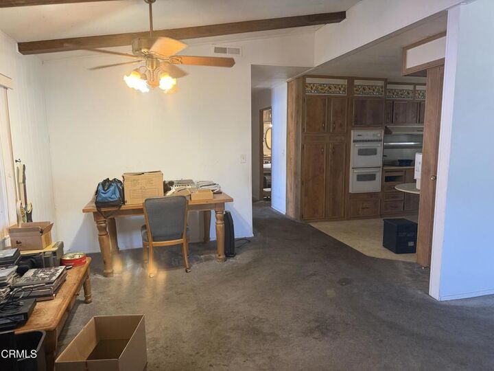 Property Photo:  21 Poinsettia Gardens Drive 21  CA 93004 