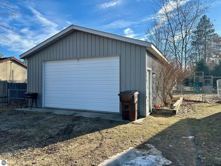 Property Photo:  584 Angelo Drive  MI 48656 