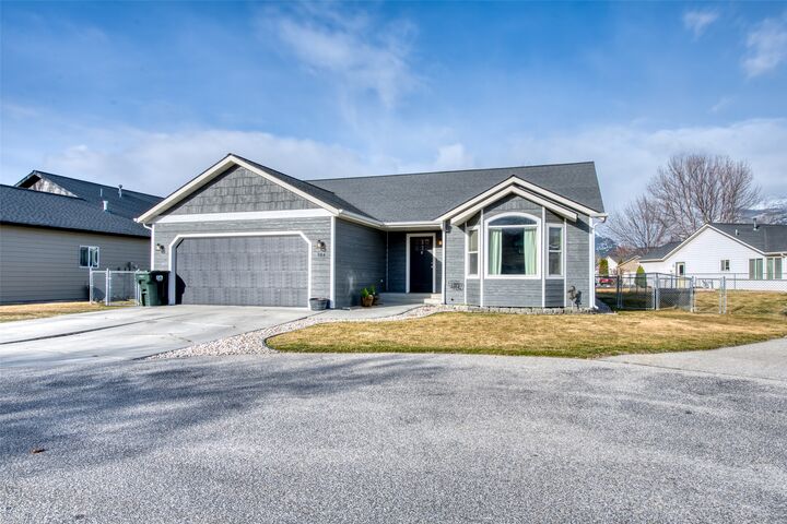 Property Photo:  104 Oakwood Court  MT 59840 