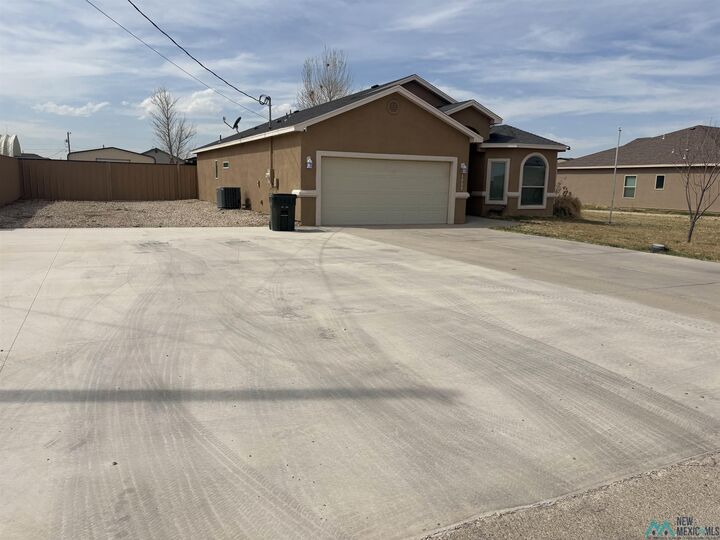 Property Photo:  3909 Doc Holliday Court  NM 88220 