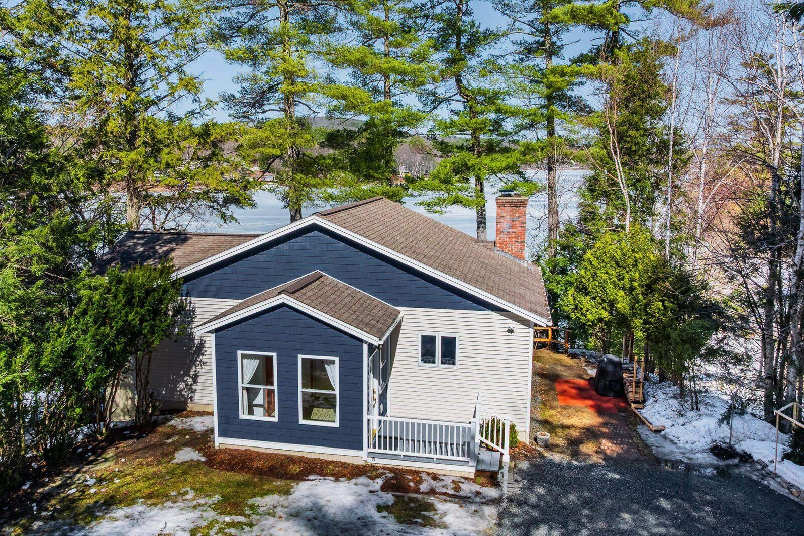 Property Photo:  91 Algonquin Road  NH 03748 