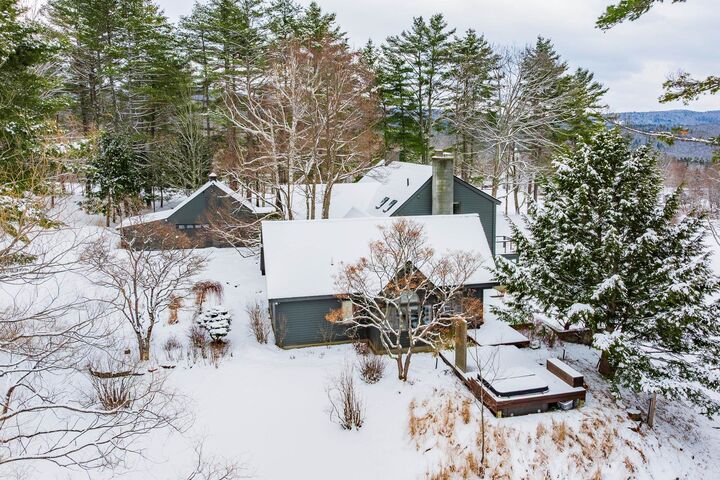 Property Photo:  8 Parade Ground Road  NH 03750 