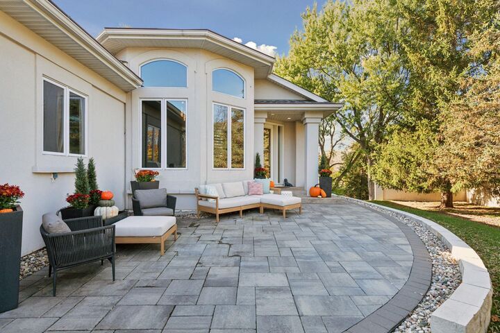 Property Photo:  2600 Cedar Green  MN 55305 