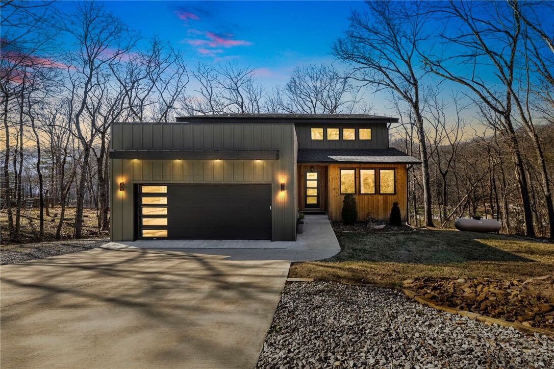 Property Photo: 12 Manchester Drive AR 72714