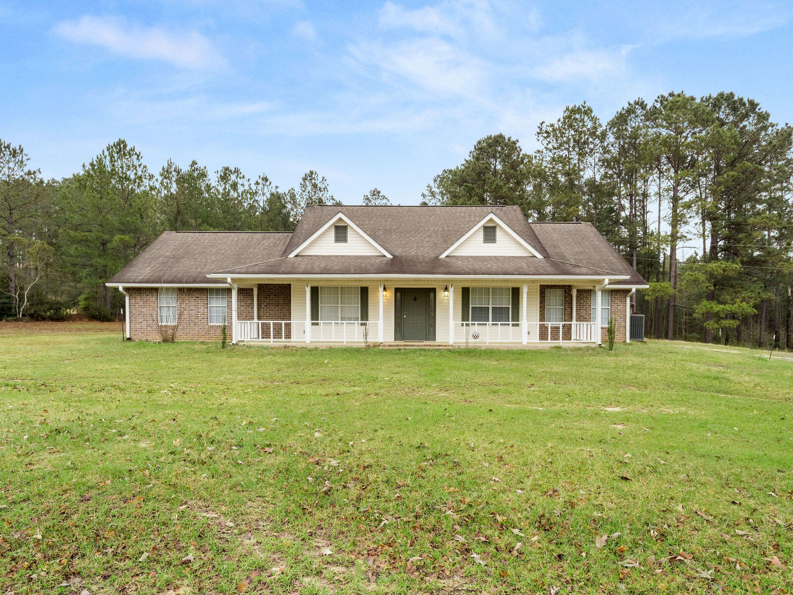 Property Photo:  515 Noah Haymon Rd  LA 71446 