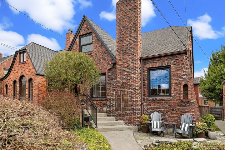 Property Photo:  7744  33rd Avenue NW  WA 98117 