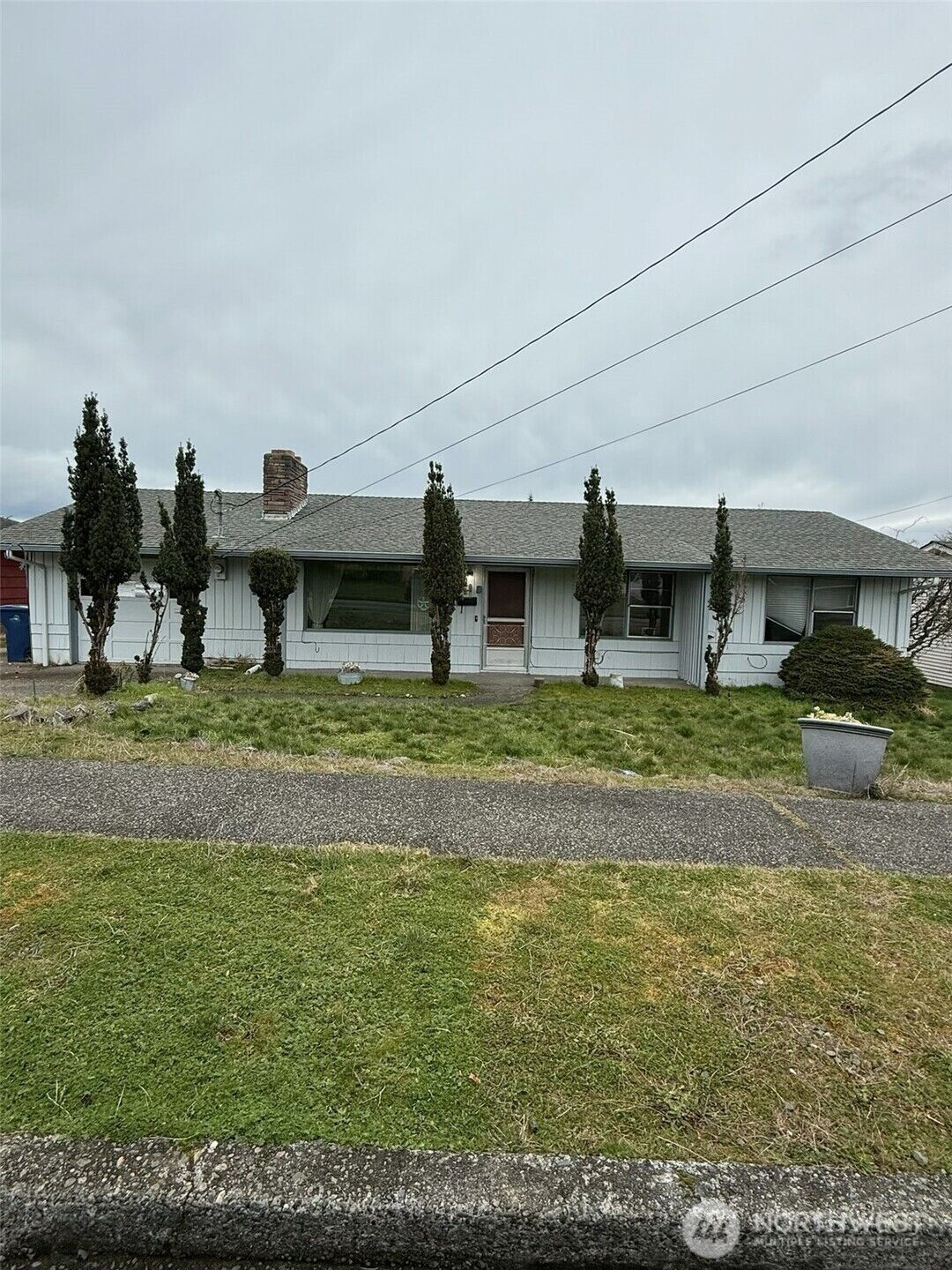 Property Photo:  1910  22nd Street  WA 98221 