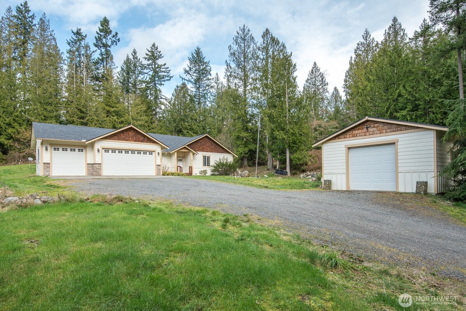 Property Photo:  6005  140th Street NW  WA 98292 