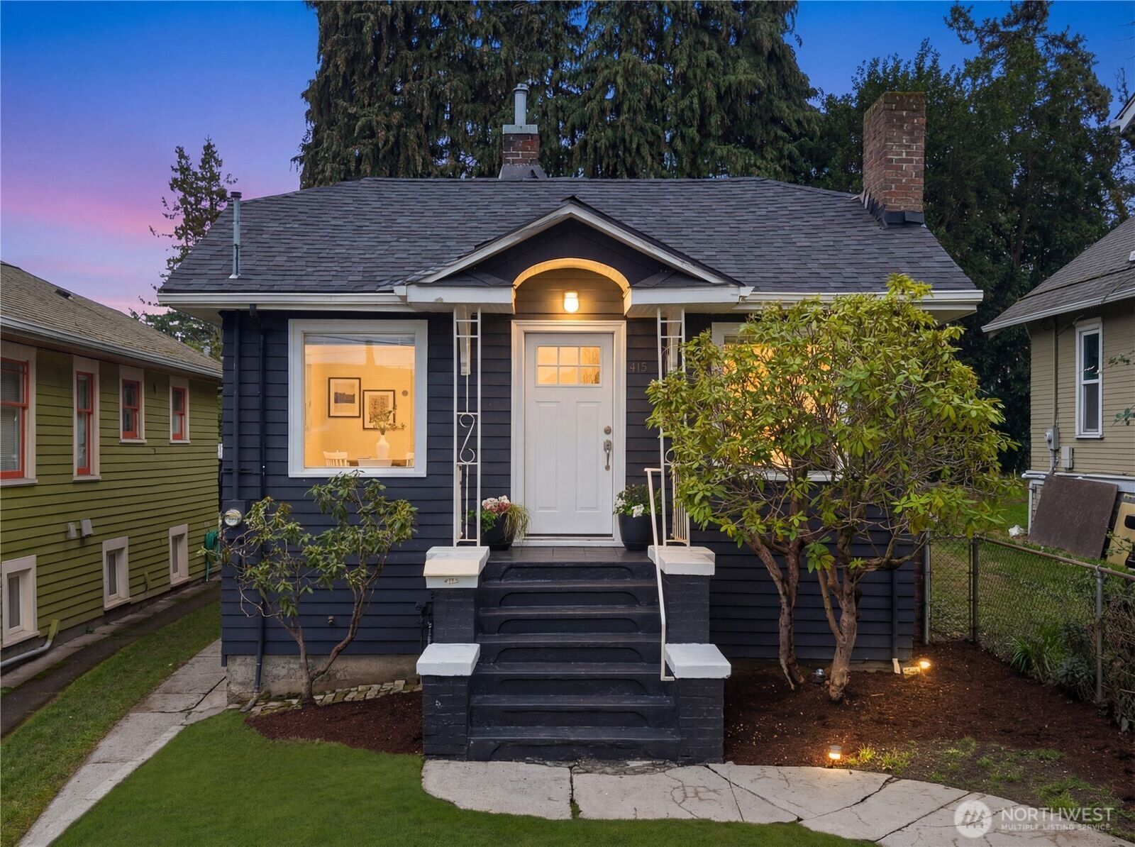 Property Photo: 415 NE 60th Street WA 98115