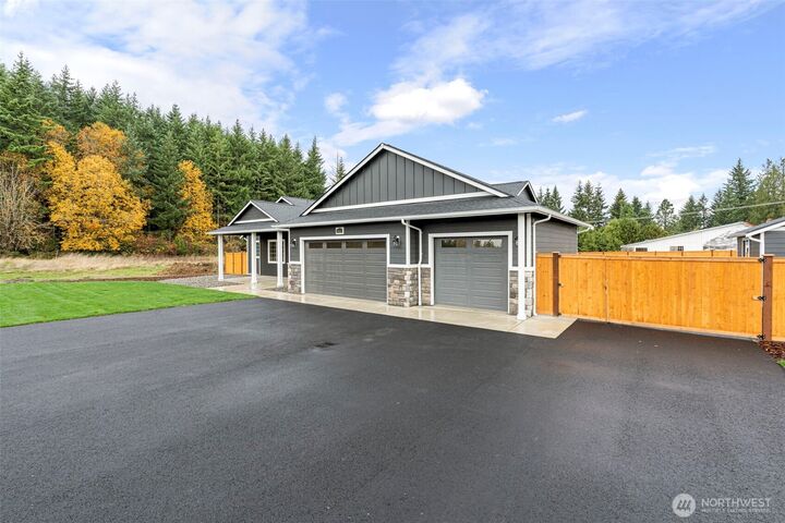 Property Photo:  821  Barbara Lane  WA 98531 