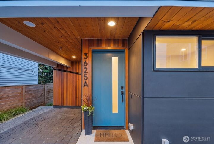 Property Photo:  3625  Wallingford Avenue N A  WA 98103 