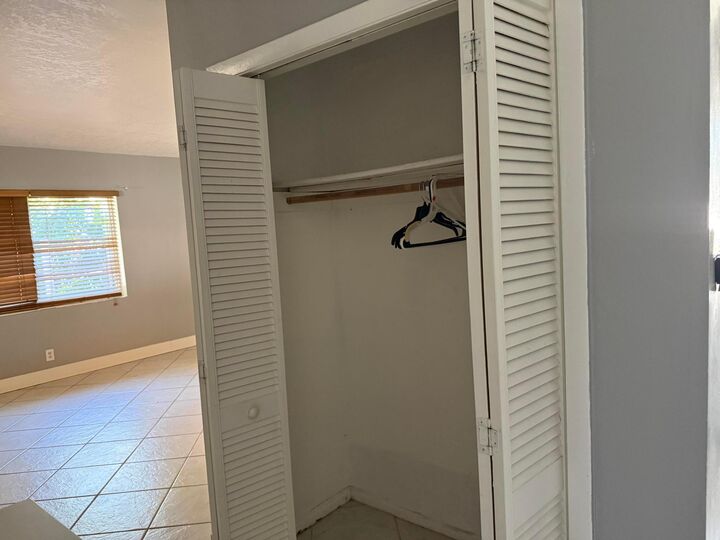 Property Photo:  1332 NW 5th  FL 33311 