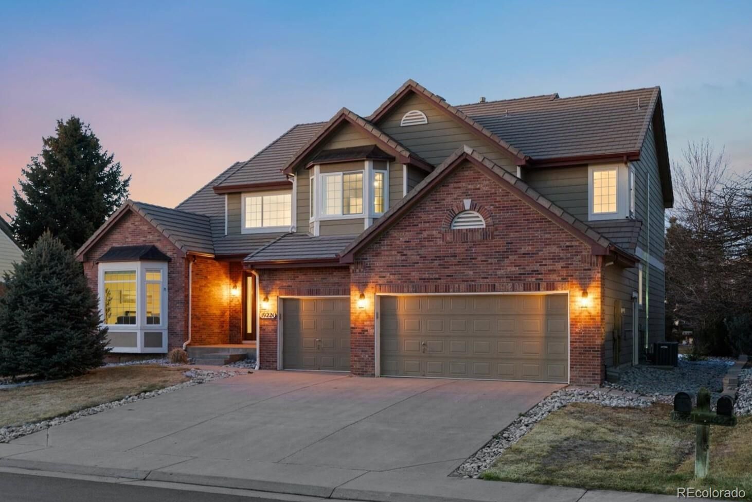 Property Photo:  19221 E Maplewood Place  CO 80016 