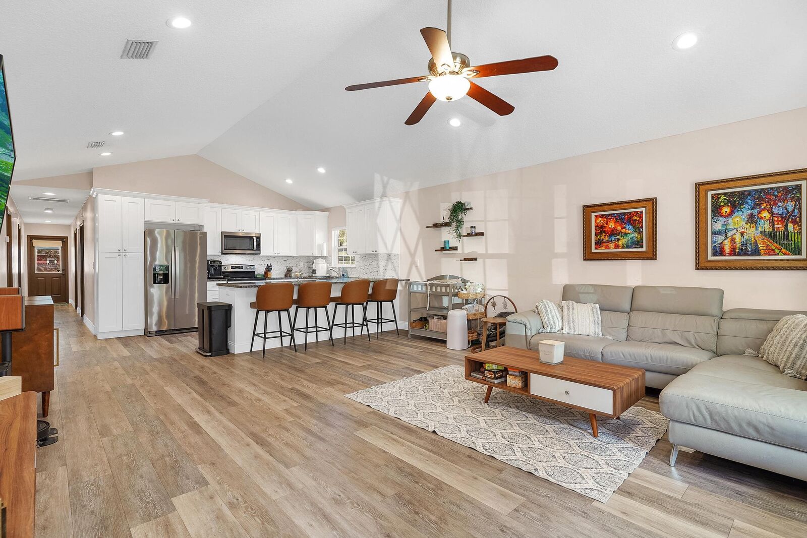 Property Photo:  5841 Oak St  FL 32033 